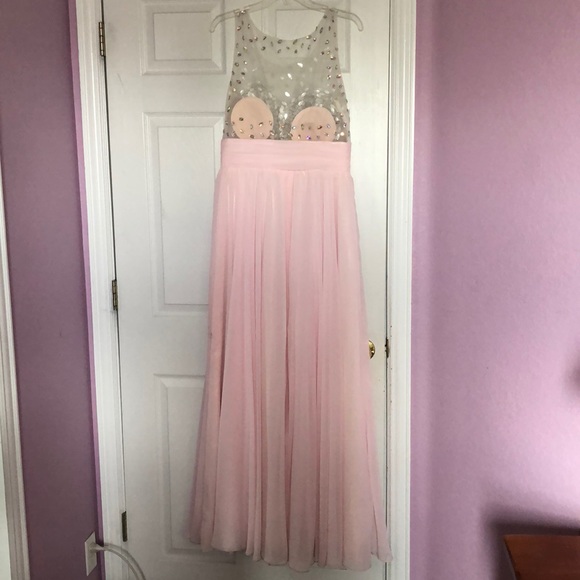 Beautiful Prom dress! - Picture 2 of 3